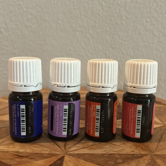 bundle of 4! Young Living Essential Oil - Picture 2 of 2